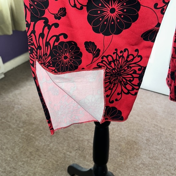 Floral Capris 100% Cotton - Picture 2 of 5